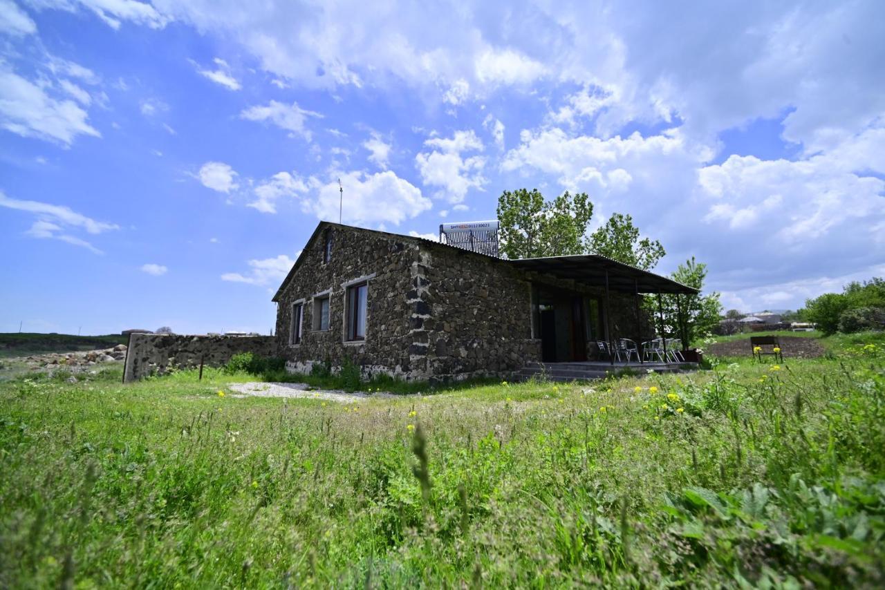 Sevan Tarsus Guesthouse Tsovazard エクステリア 写真